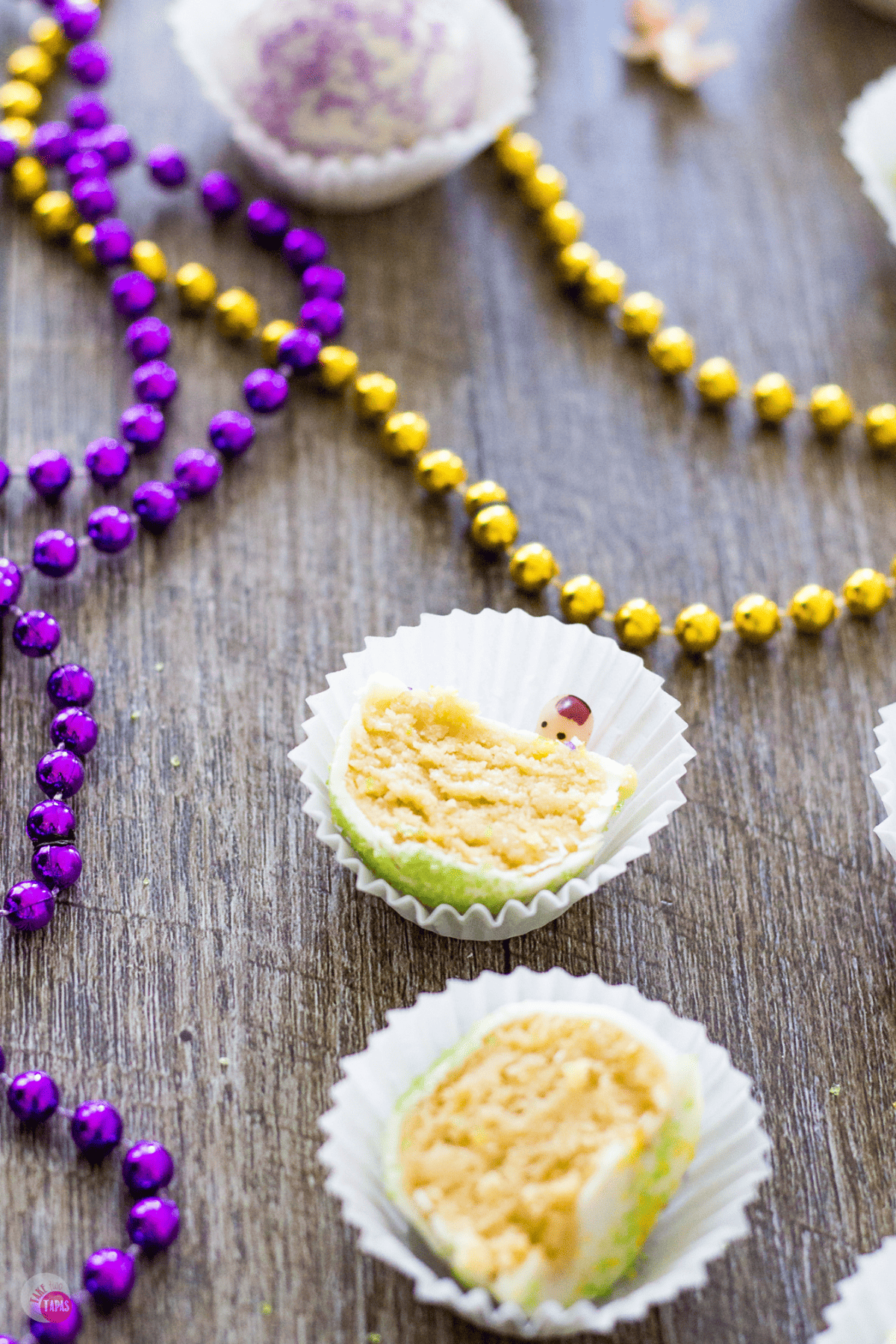 king cake cake balls