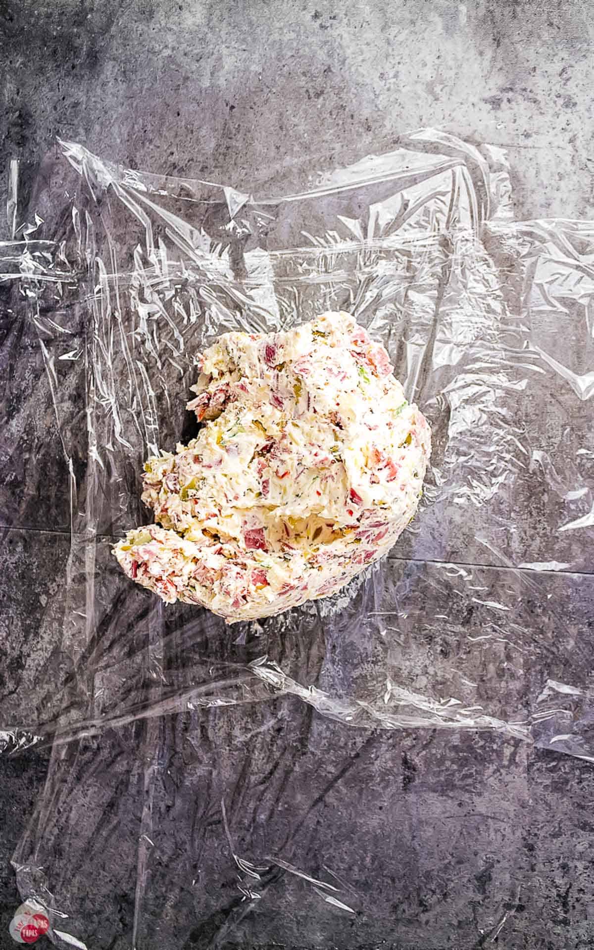 muffuletta cheese ball for fat tuesday