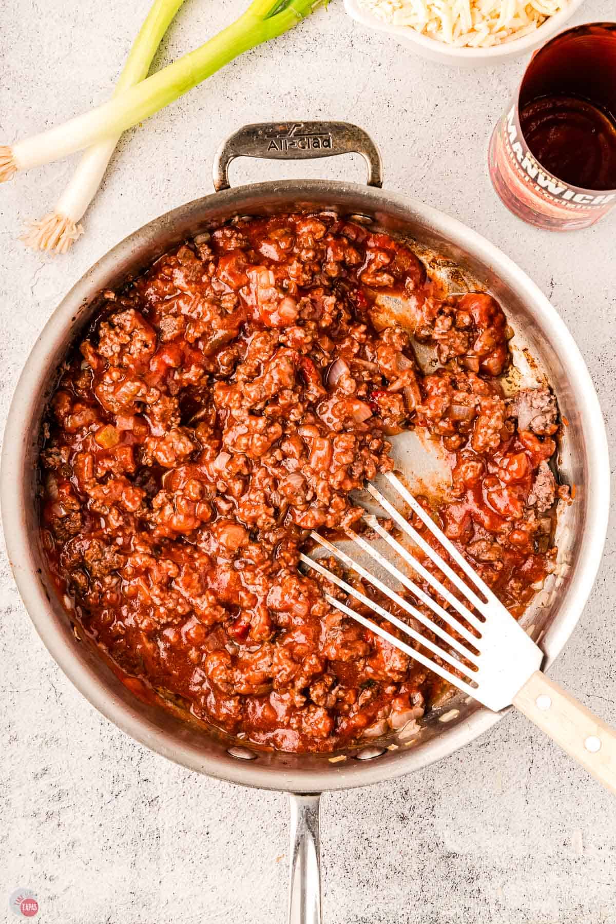 cooked sloppy joe mixture