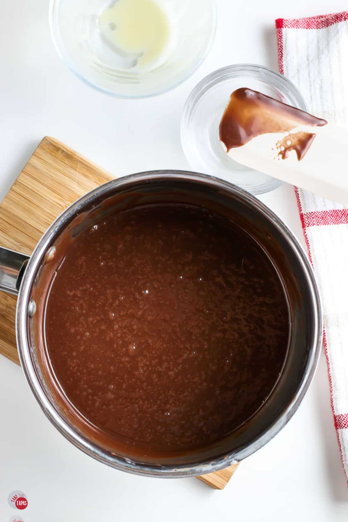 pot of melted hot fudge sauce