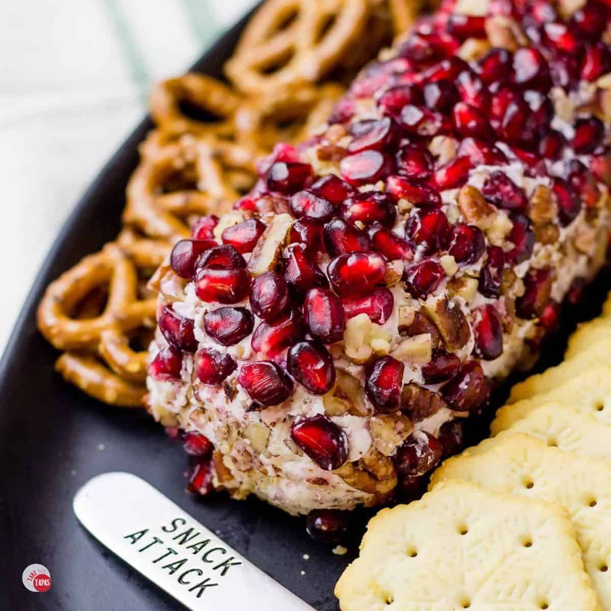 pomegranate goat cheese log featured image