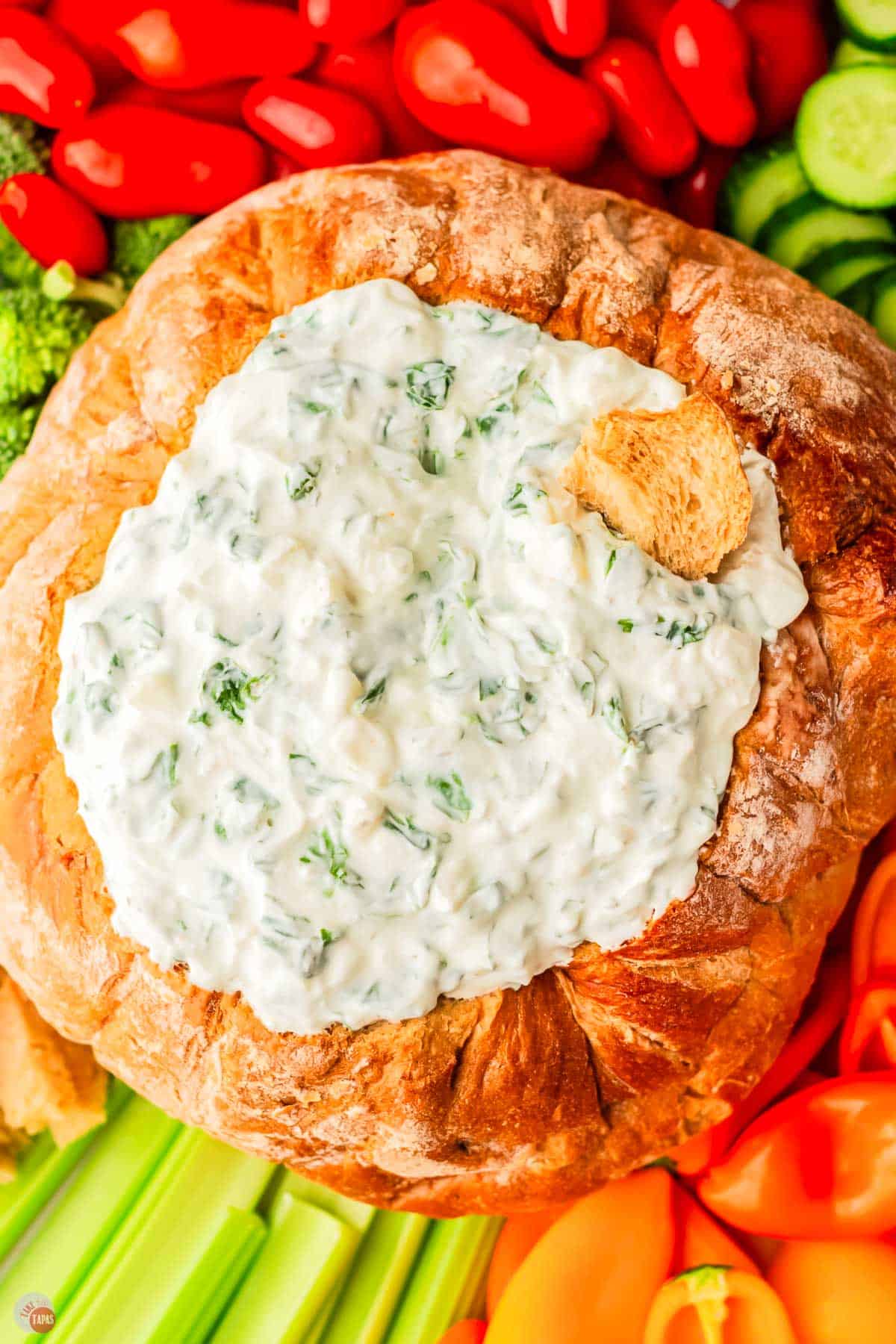 spinach dip in a bread bowl
