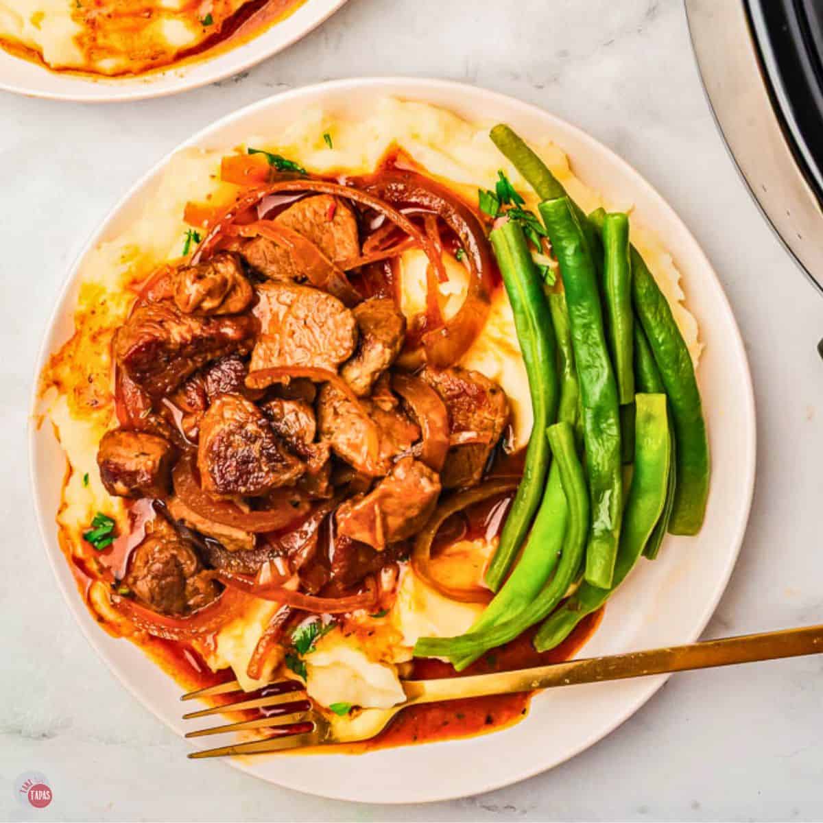 crockpot garlic steak bites featured image