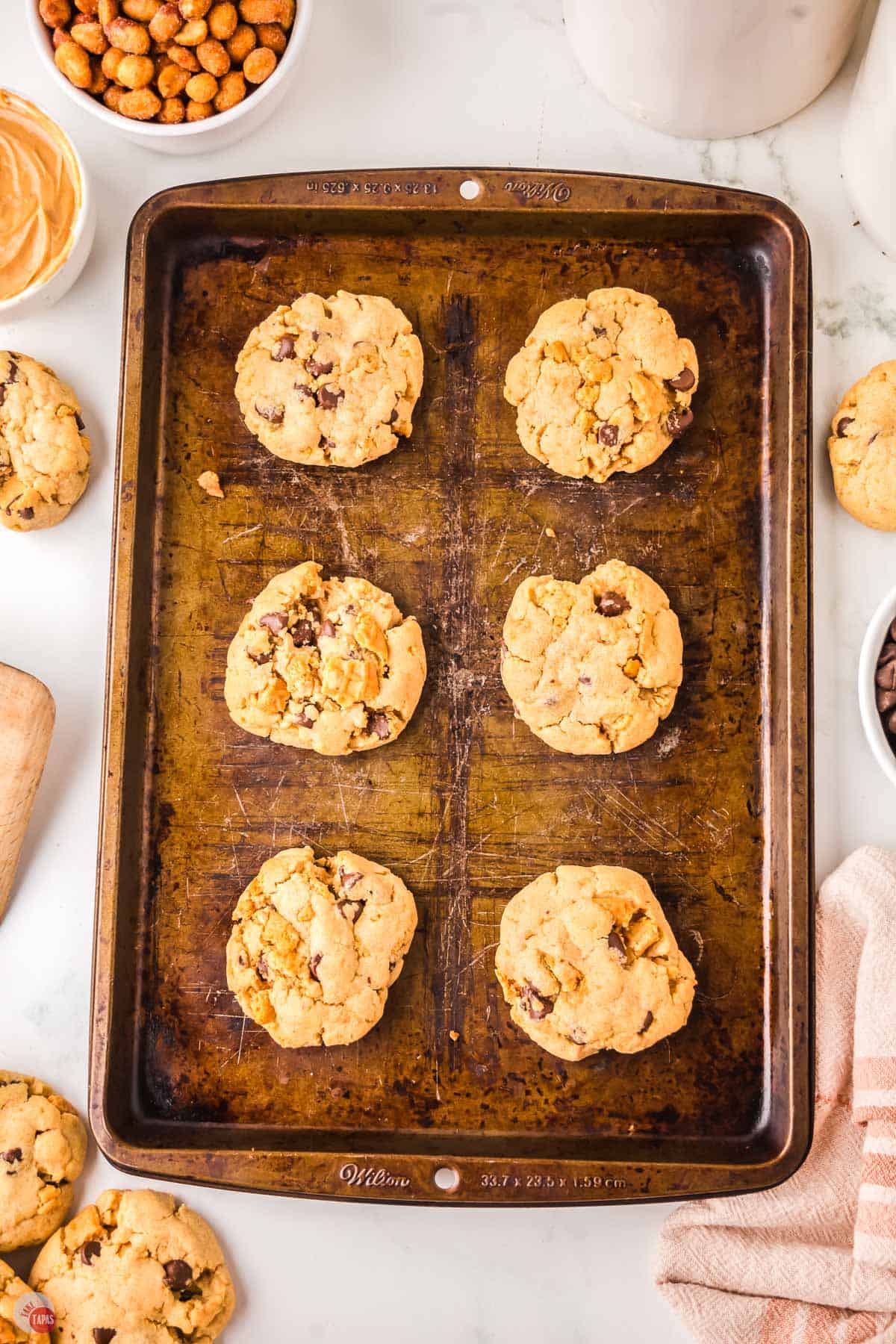baked cookies on a cookie sheet
