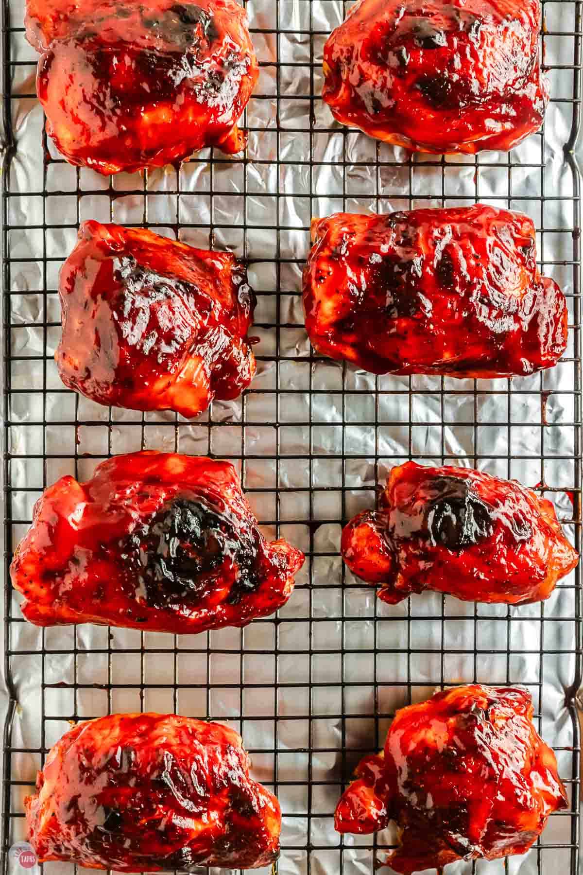 close up of chicken on a tray