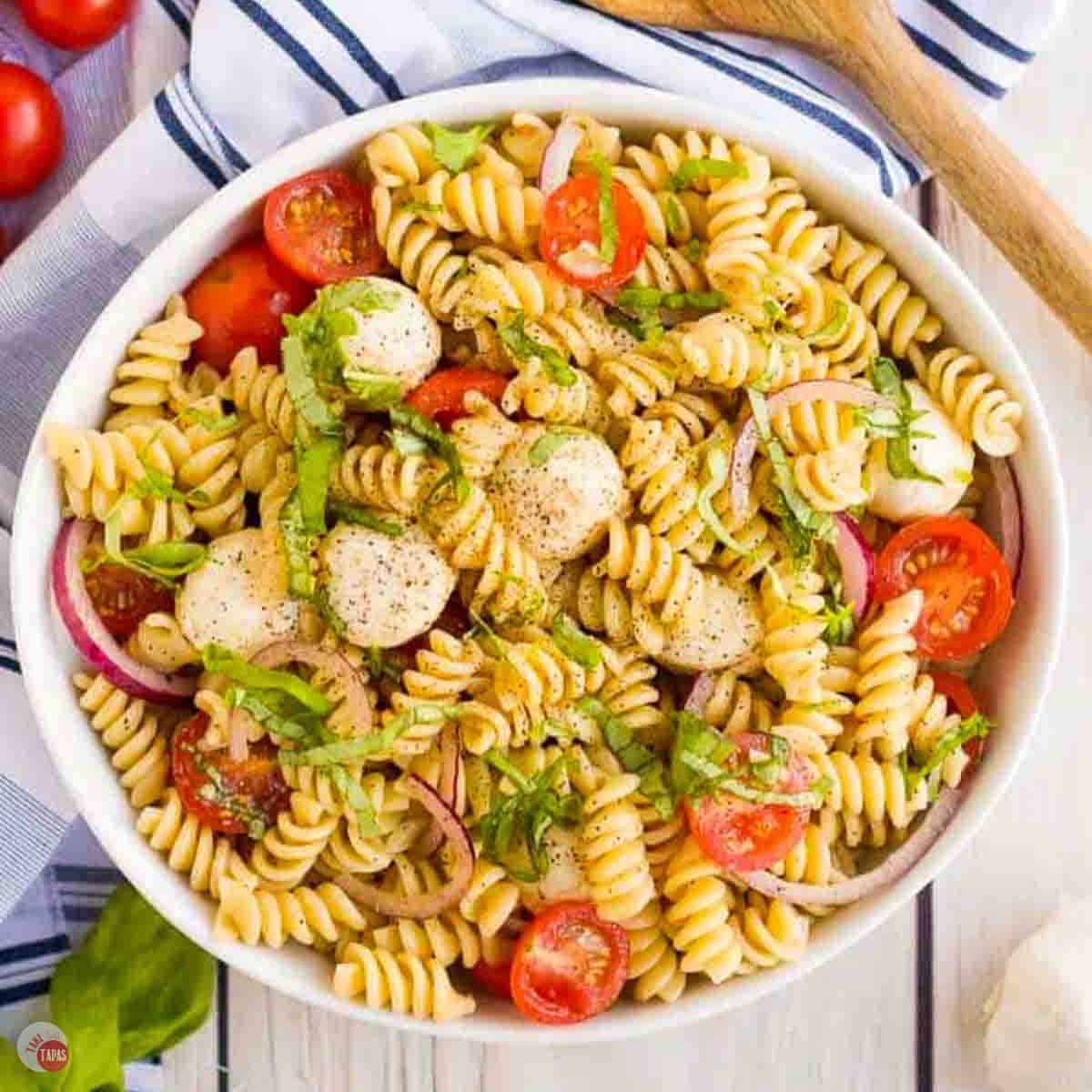 bowl of caprese pasta salad