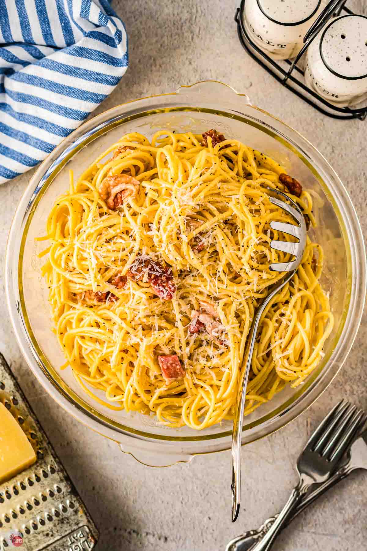 bowl of spaghetti carbonara
