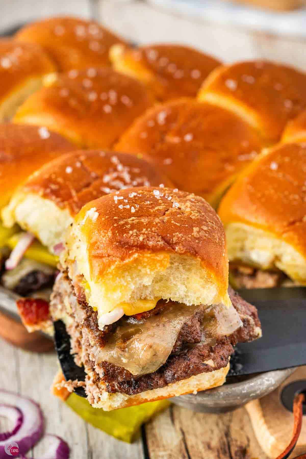 tray of sliders