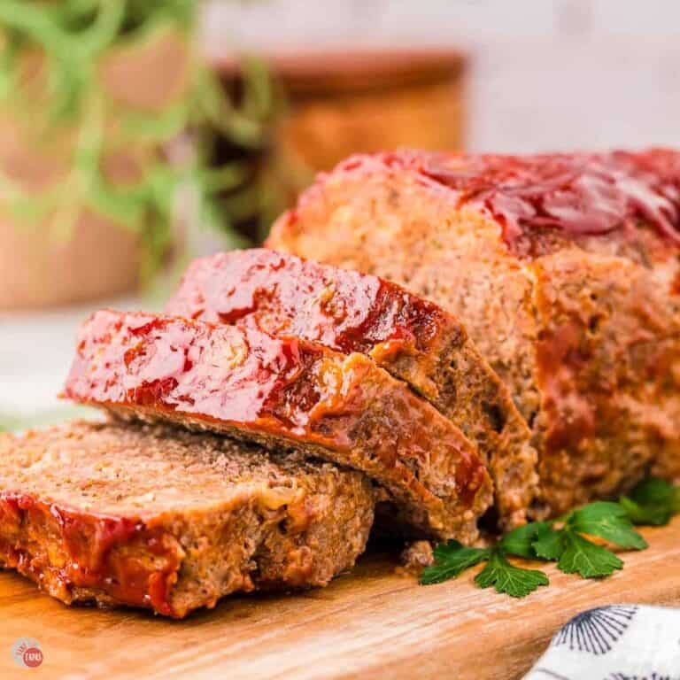 side view of meatloaf with a few slices cut off the end