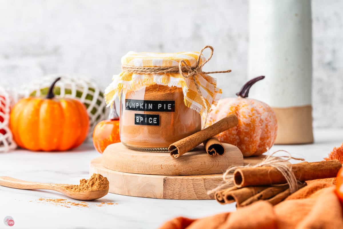 covered jar of pumpkin pie spice
